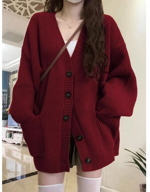 芯羊 紅色本命年毛衣外套 女款秋冬復古慵懶風針織開衫 寬鬆V領