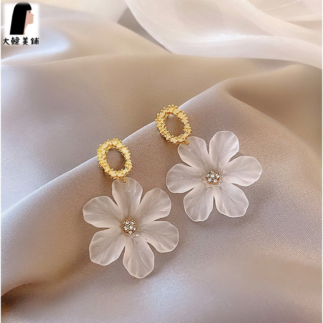 【大韓美鋪】 不易過敏耳針 網美耳環 氣質優雅 甜美 個性