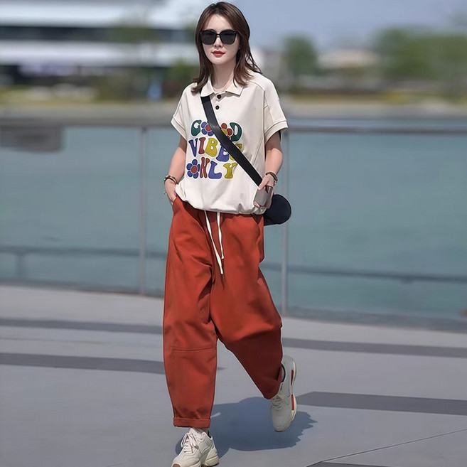 여성 캐주얼 트레이닝 세트 루즈핏 레터링 카라 반팔티 밴딩 배기팬츠 상하의 세트