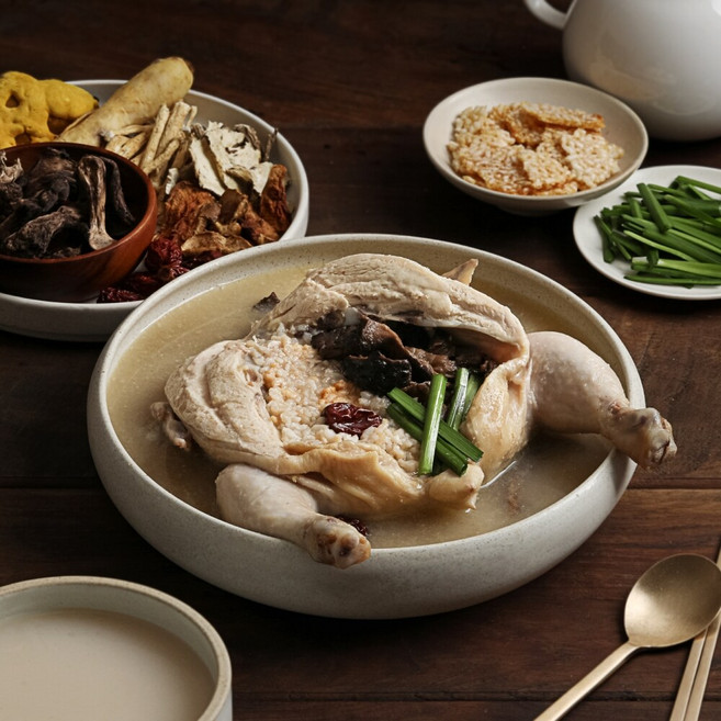 I[마음식당] 능이품은 한우사골 누룽지 삼계탕 1.1kg x 3팩, 3개
