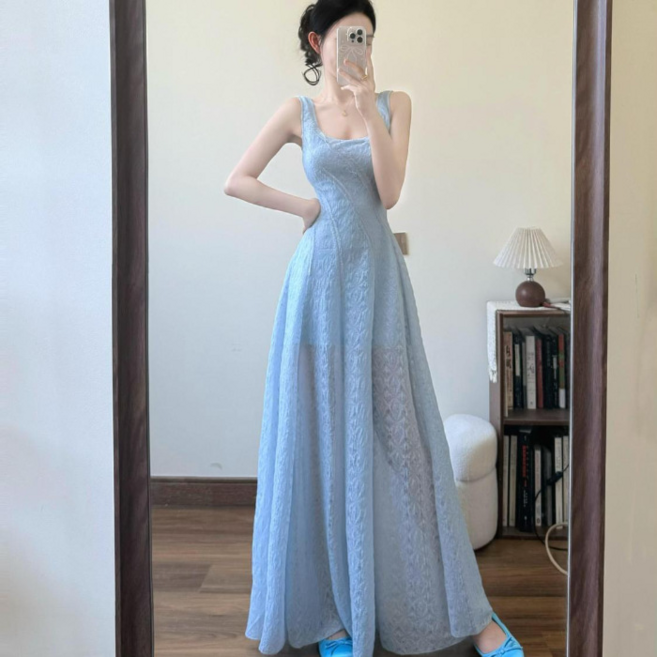 方領藍色溫柔風吊帶連衣裙 女 夏季海邊度假氣質顯瘦小個子中長裙子
