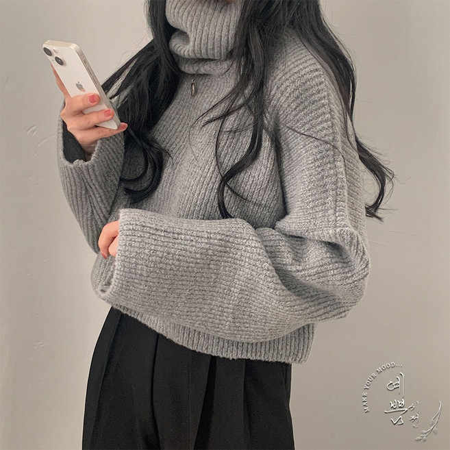 예쁨시전 포근 터틀넥 가을 겨울 크롭 박시핏 긴팔 골지 니트