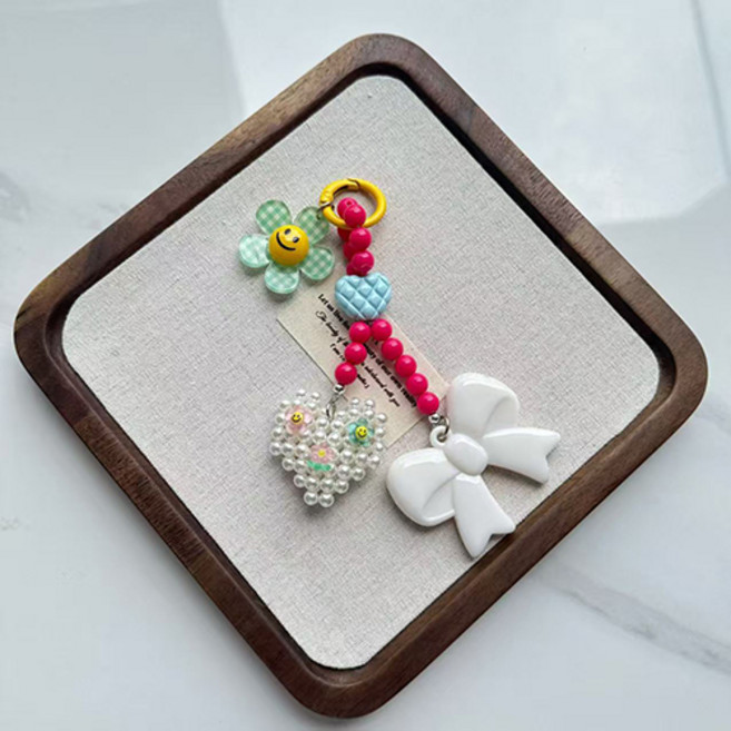 Y2K 키치 레트로 비즈 리본코어 키링 F537