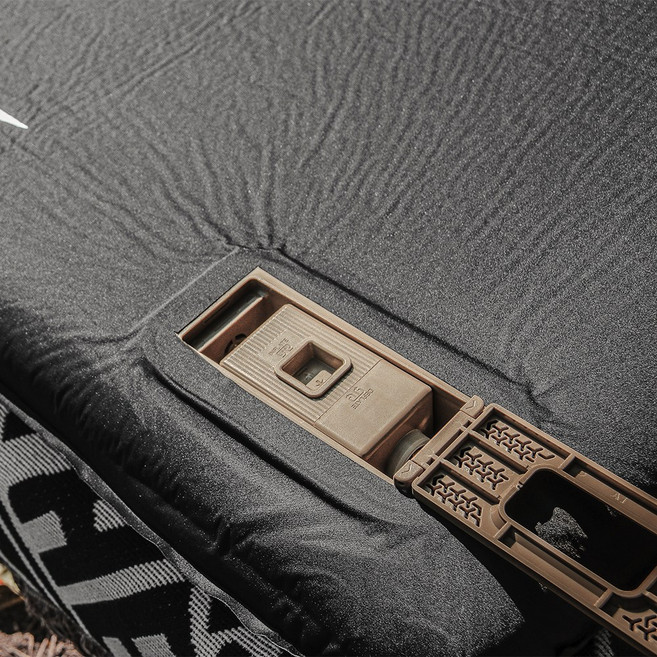 케븐 펌프내장형 자충매트 원터치 캠핑 에어매트 차박 매트리스 싱글 텐트 이너 자동충전매트, 블랙