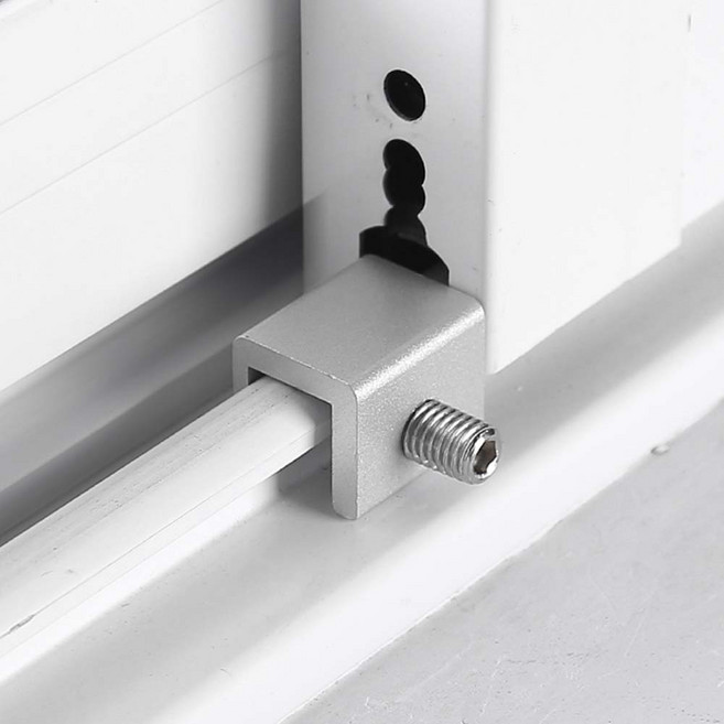 창문 지키미 잠금 장치 베란다 안전잠금장치 윈도우락, 2개