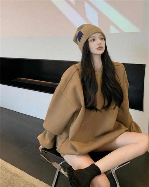 고비캐시미어 그로브 다이애그널 니트 라운드넥 티셔츠