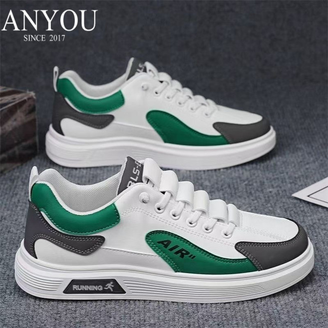 2024 가을 가죽 남자 신발 패션 스니커즈