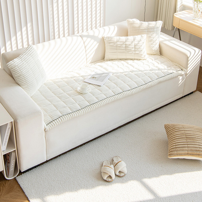 Briturn 부드러운 미끄럼방지 내마모성 사계절용 쇼파패드