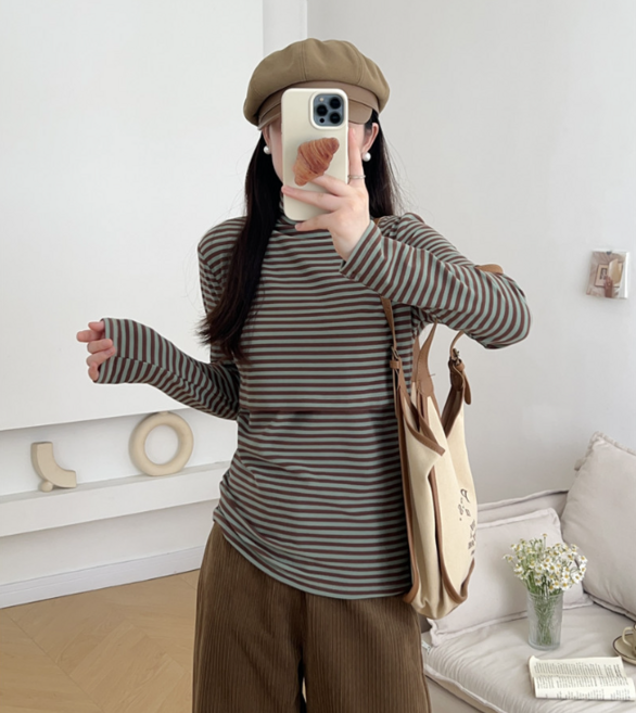 겨울 외출 수유복 몸에 닿는 촉감이 너무 부드러워요 따뜻한 수유복