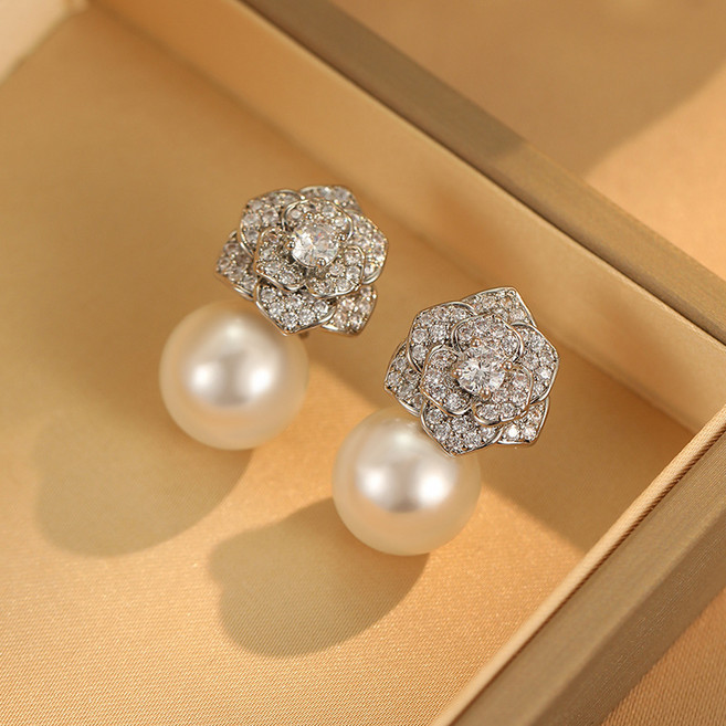 Ramlove 12MM진주 귀걸이 18K 화이트 지르콘 세팅 동백 모던 럭셔리 골드도금 이어링녀 CJR-SSL0851