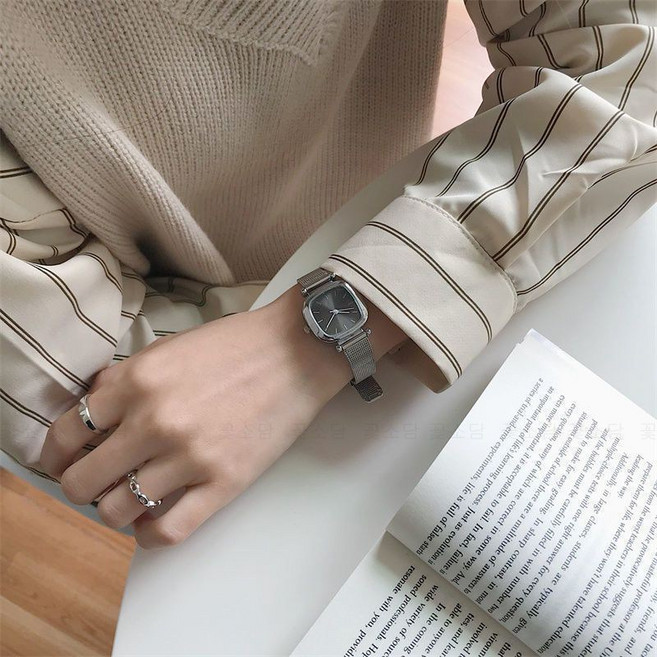 꽃소담 여성용 스퀘어 메탈 손목시계 세이지 컬렉션 메쉬 스틸 쿼츠 여자 시계 졸업식 취직 여성패션 선물 MQ914