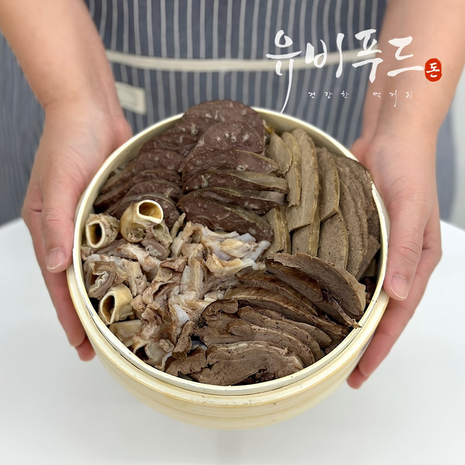 유비푸드 돼지 내장 모듬 간 허파 염통 울대 부속물, 2.5kg, 1개