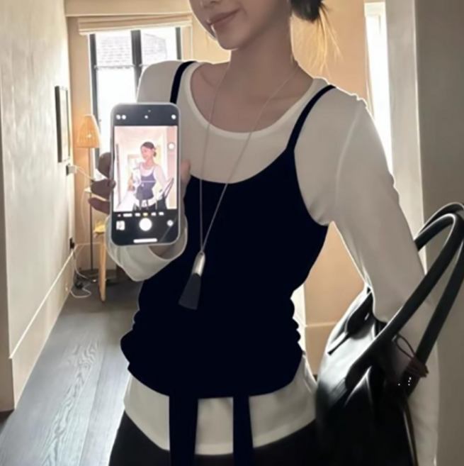 히또리 T4289 라운드넥 긴팔 레이어드 뷔스티에 티셔츠