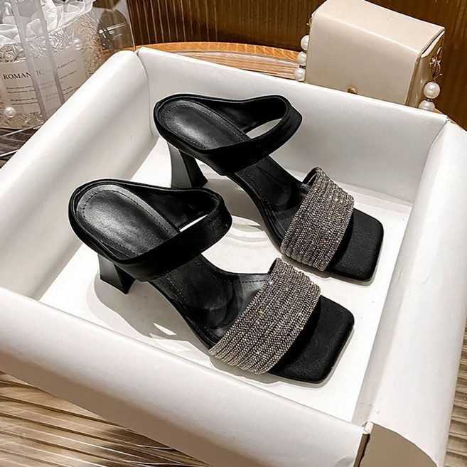 ROYALBELLE 여성 오픈토 블링블링 큐빅 장식 이중스트랩 굽있는 슬리퍼 D0072960