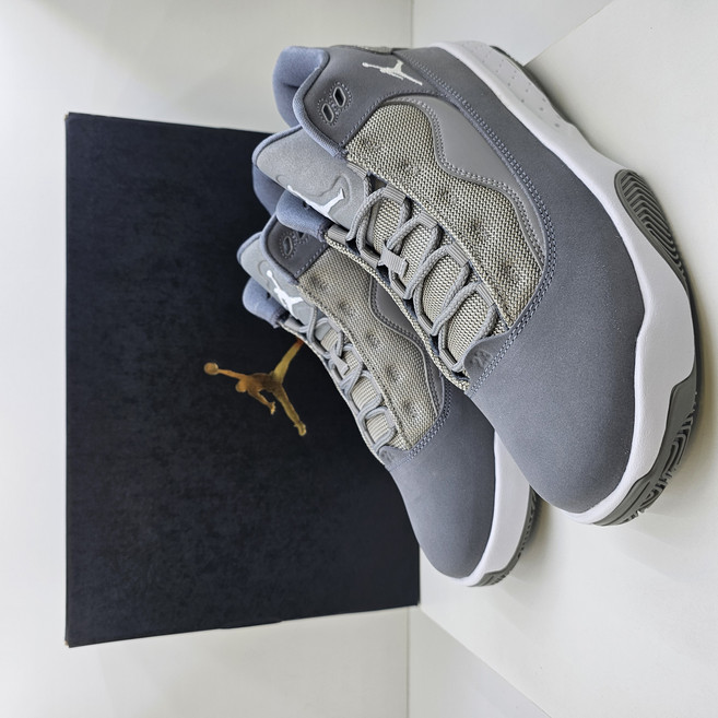 [국내A/S가능정품] 나이키 농구화 조던 맥스 아우라 2 하이탑 운동화 스니커즈 캡슐 신발끈 사은품 증정