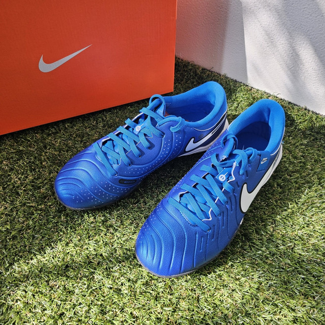 나이키 티엠포 레전드10 아카데미 축구화