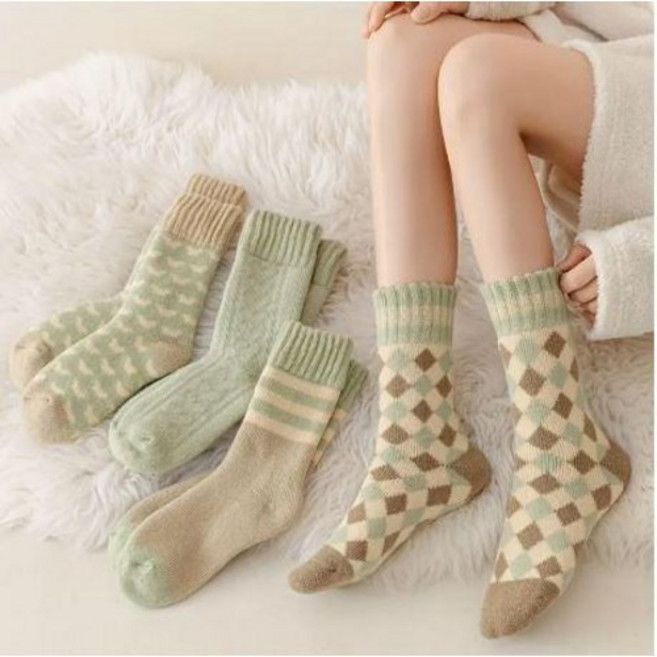 그린 파스텔 도톰 무압박 여성 겨울양말 4종 1세트