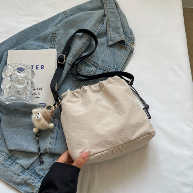 팝키즈 나일론 여성 가벼운 스트링 크로스백