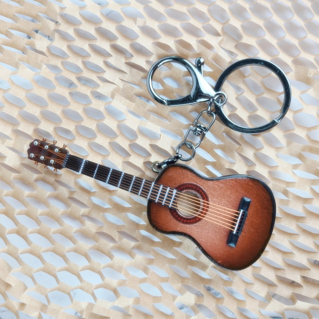 트리센트 기타 키링 악기 열쇠고리 어쿠스틱 통기타 키홀더, 초콜릿 기본포장, 1개