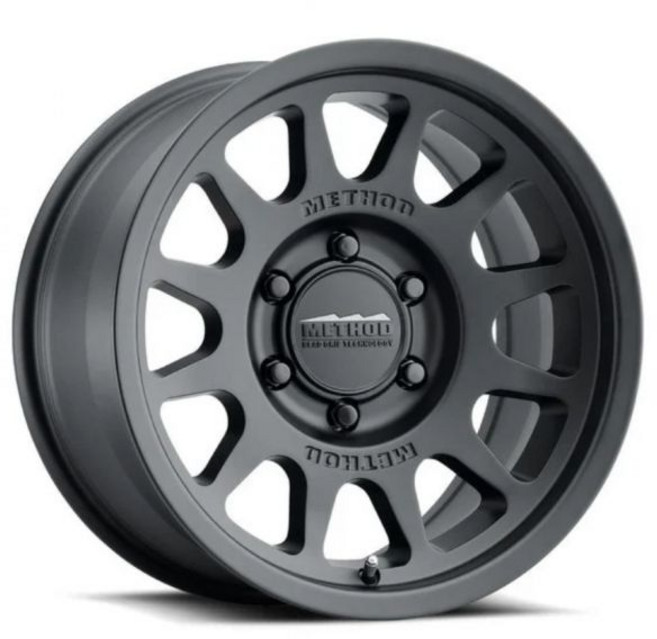 Method Race Wheels Trail Series 703 Wheel for 07-25 지프 랭글러 JL JK & 글래디에이터 JT, 17x9 with 4.57in Backspace (-1, Matte Bronze
