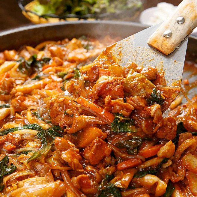 국내산 닭다리살 100% 춘천식 닭갈비 사과 배 연육양념 48시간 저온숙성, 2개, 500g