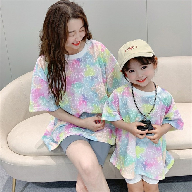 夏季母女親子裝短袖T恤 韓版扎染彩虹卡通笑臉上衣 女孩短袖打底衫