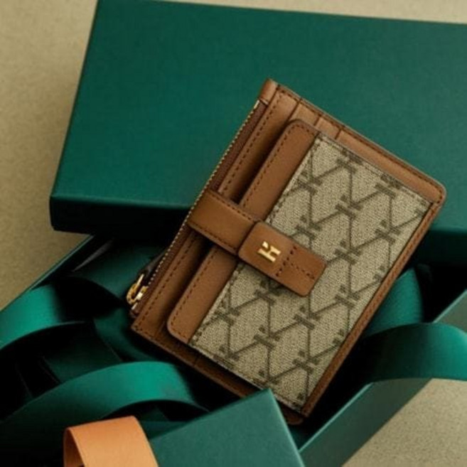 [국내백화점] 헤지스 브라운 시그니처 패턴 가죽 카드지갑 명품스타일 심플 프리미엄 명품 추천