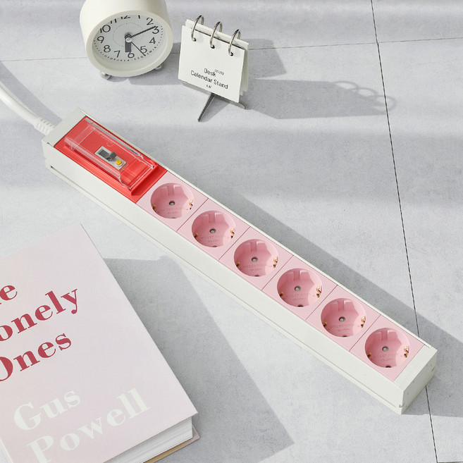 스윗홈 뉴잇 누전차단 고용량 알루미늄 납작 국산 멀티탭 6구 3M / 컴퓨터 산업용 안전 서버탭 에어컨, 1개, 누전차단 6구 3m_라이트 핑크