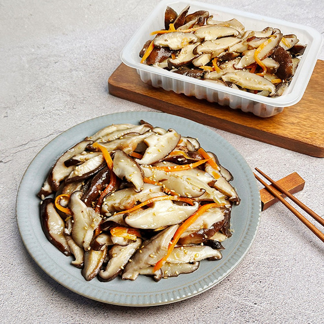 [당일조리] 30년 전통 엄마손맛 가정식수제반찬 표고버섯볶음, 1개, 200g