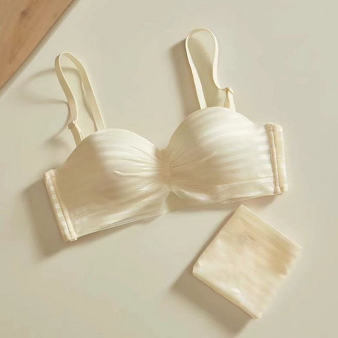 노와이어브라 심리스팬티 볼륨업 오프숄 튜브탑 브라 팬티 세트