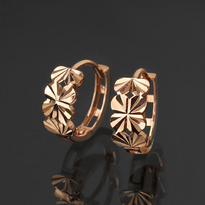 주리에떼 14K 18K 여성 데일리 골드 다이아 컷팅 클로버 원터치 금 귀걸이