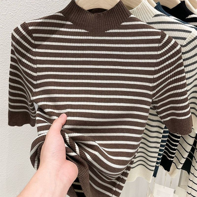 여성 반폴라 니트 반팔티 봄 데일리 여자 스트라이프 반목 반팔티 슬림핏 니트 상의 LT
