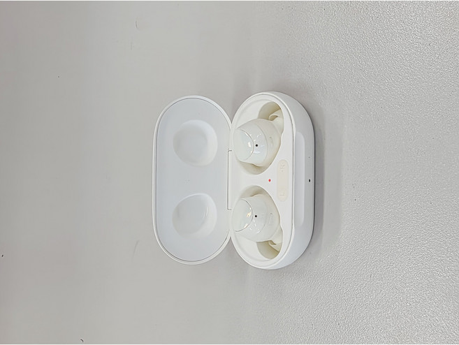 갤럭시 버즈 플러스 화이트 리퍼 A급 중고