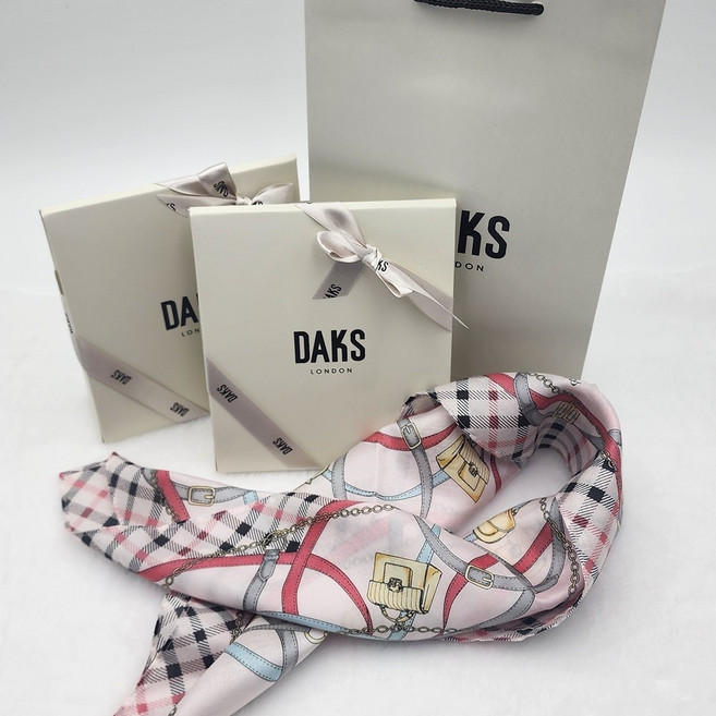 국내백화점정품/닥스 스카프 미니면 쁘띠손수건 선물포장 쇼핑백포함