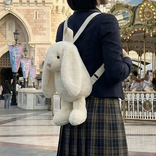 말랑마쥬 핵인싸템 귀여운 인형 캐릭터 가방 놀이공원 소풍백팩 카피바라 강아지 슬링백