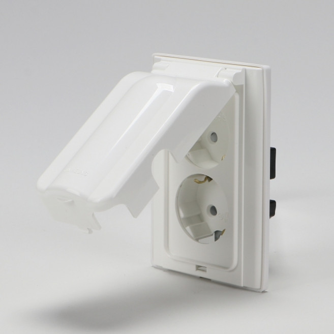 진흥 J시리즈 제이시리즈 배선기구 / 무로고 세로 방우형 2구 콘센트 (화이트), 1개