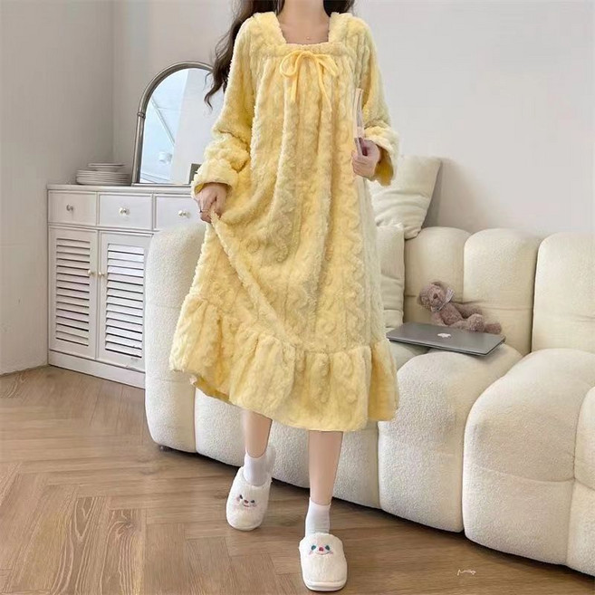 Skyciky 여성 코랄 플리스 플란넬 수면 드레스 롱기장 무릎 아래 루즈핏 빅사이즈 홈웨어 보온 잠옷 DD2356