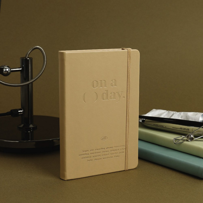 워너디스 온어데이 와이드 위클리 양장 다이어리 날짜형 만년형 일기장 업무용 회사 다이어리 플래너, 1개, [만년형] 라이트카멜