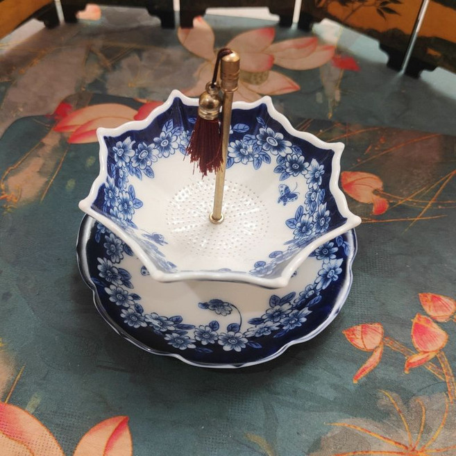 茶漏 陶瓷茶漏 青花茶漏 茶濾 茶葉過濾網 旋轉茶具 茶桌擺件, 1個, 青花