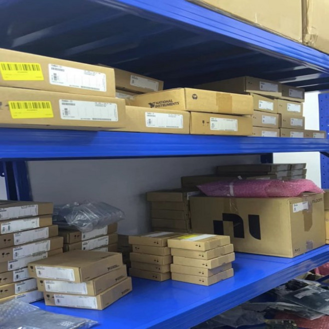 새로운 NI USB-6008 데이터 수집 카드 다기능 DAQ 779051 -01 미국, 01 NI USB-6008(USED), 1