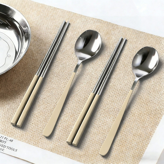 연화삼월 304스텐 수저세트 2인/4인 한식 수저세트, 1세트, 숟가락(2p) + 젓가락(2p), 그림화이트