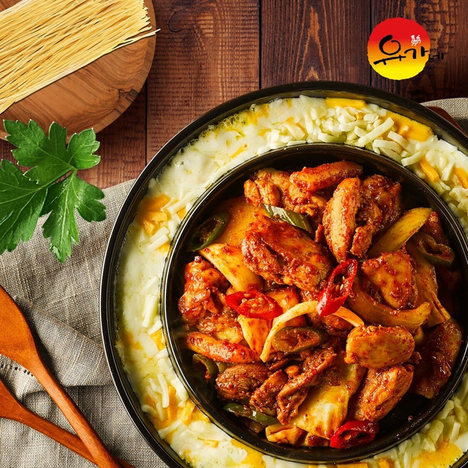 유가네닭갈비 600g x 5팩 + 치즈27g 2팩 + 쫄면 2팩, 1개