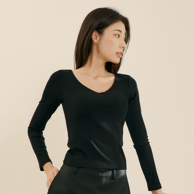 마른파이브 히트터치 브이넥 레이어드 긴팔 브라 티셔츠