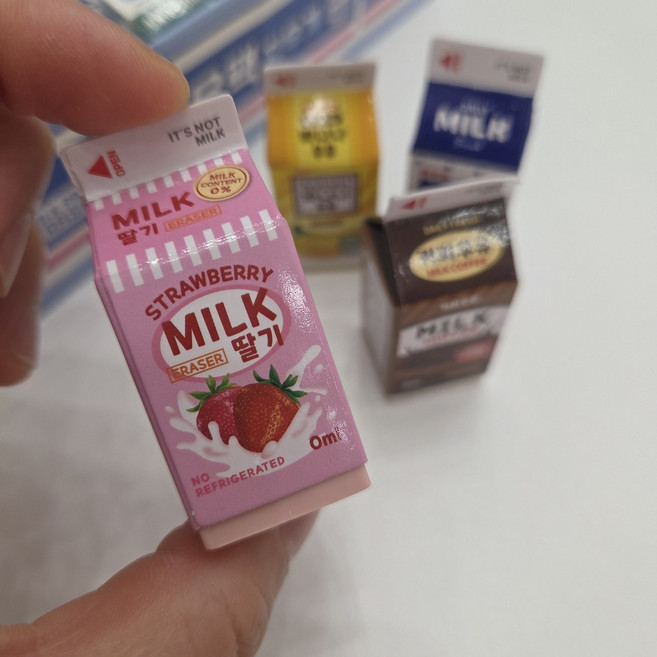 우유팩 지우개 미니지우개 딸기 초코 바날라 밀크 랜덤출고, 1개, 색상랜덤