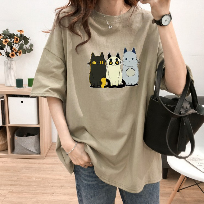 스타일아유 여성 여름용 오버핏 반팔 티셔츠 200g순면 원작 귀여운 고양이 프린트 빅사이즈 M~2XL 루즈핏 반팔티 롱티 자체제작[A3G3TS1725]