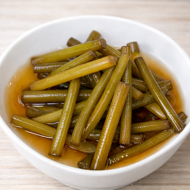 산지직송 밥도둑 수제 마늘쫑 장아찌, 1개, 500g