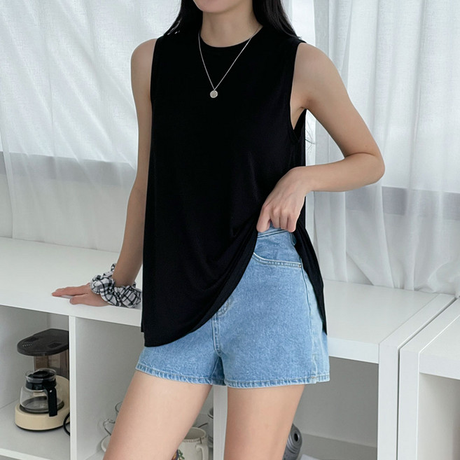 투데이앤룩 썸머쿨 플레어 민소매 티셔츠 3color A라인 여유핏