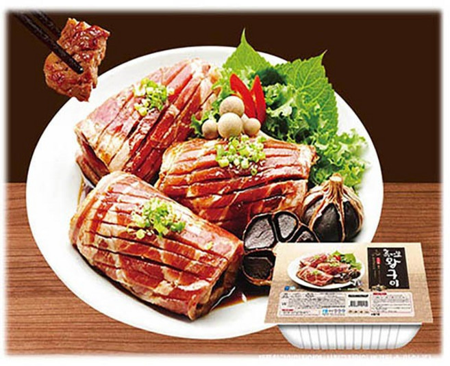 감사한분께 새해 선물 고급 흑마늘 돼지왕구이-1.4kg(4대)양념구이 세트 직원 직장 가족 친척 단체 명절 인사, 1개