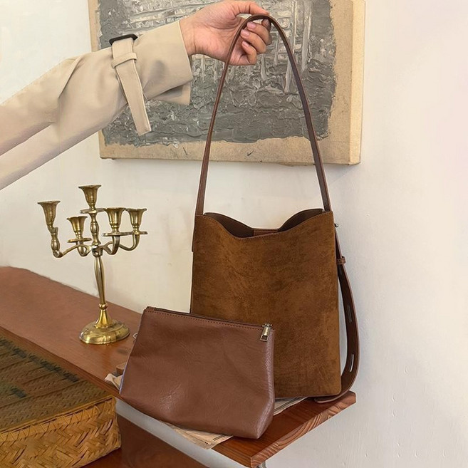 GENINA 25년 스웨이드 천연소가죽 숄더백 버킷백 연예인가방 토트백