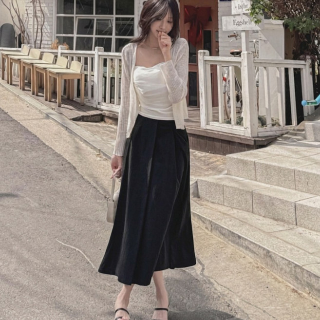떳다그녀 모네아 핀턱 플레어핏 바스락 미디 치마 봄여름 데일리 빅사이즈 2기장 A라인 롱스커트